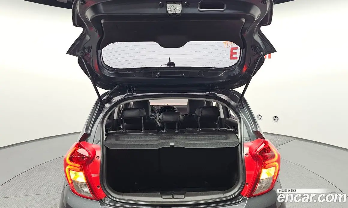 Chevrolet Spark 2019 1.0 автомат (гидро), фото 30