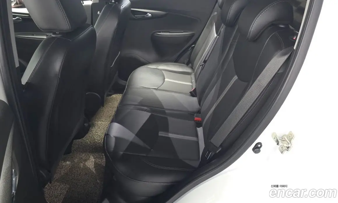 Chevrolet Spark 2019 1.0 автомат (гидро), фото 18
