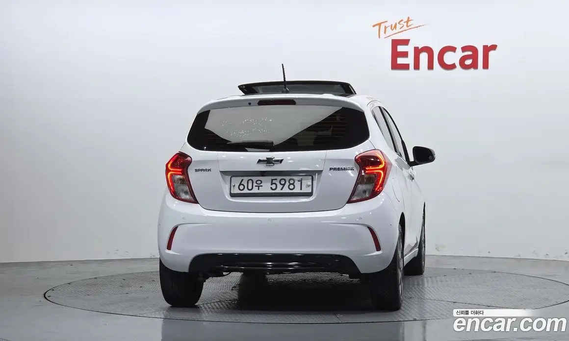 Chevrolet Spark 2019 1.0 автомат (гидро), фото 4