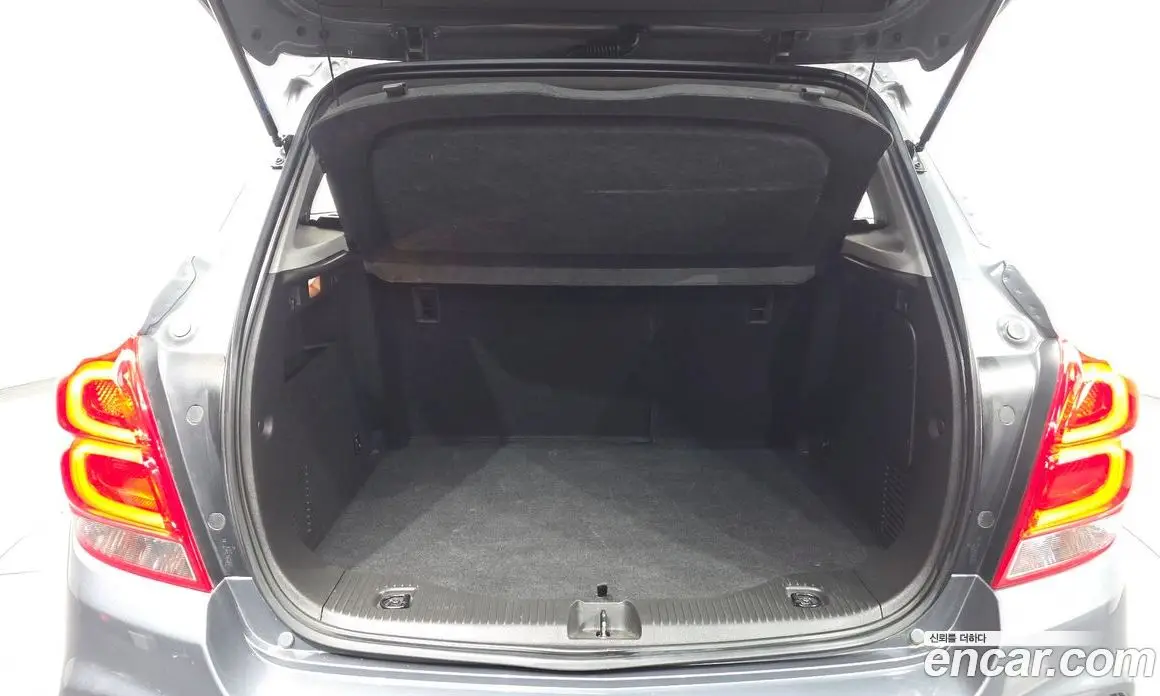 Chevrolet Trax 2019 1.6 автомат (гидро), фото 20