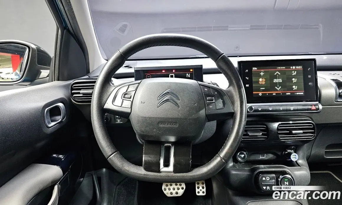 Citroen C4 Cactus 2018 1.6 автомат (гидро), фото 12 Citroen C4 Cactus 2018 1.6 автомат (гидро), фото 12