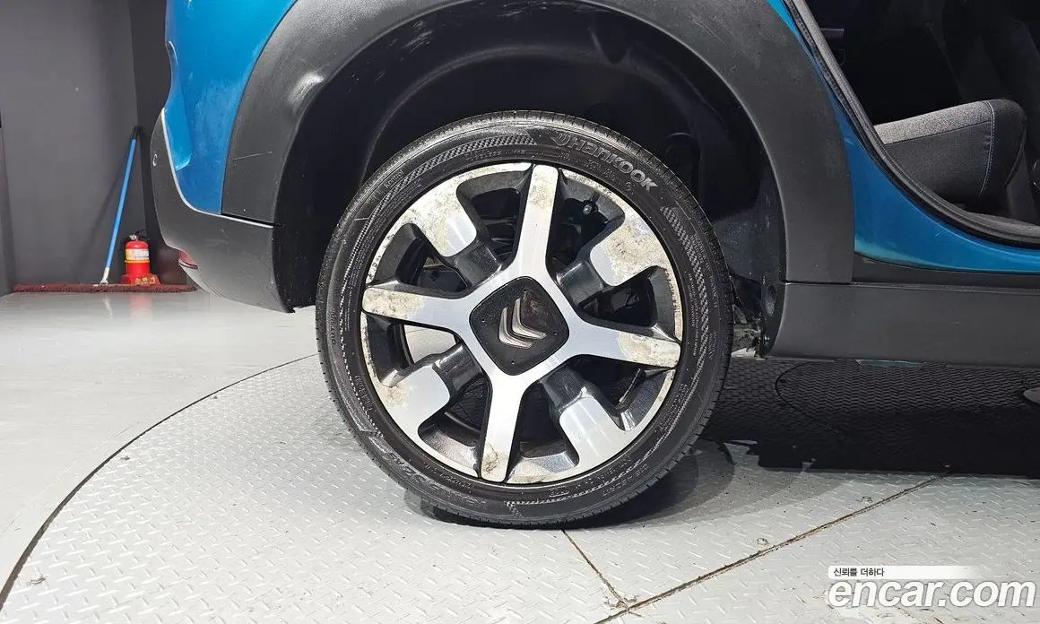 Citroen C4 Cactus 2018 1.6 автомат (гидро), фото 5 Citroen C4 Cactus 2018 1.6 автомат (гидро), фото 5
