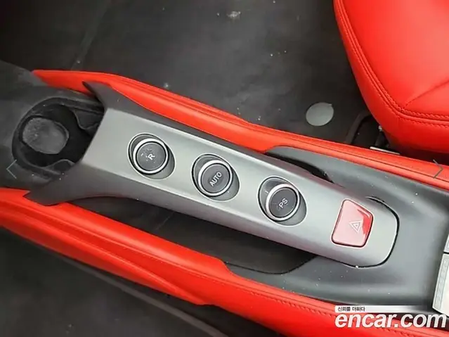 Ferrari 488 2017 3.9 автомат (гидро), миниатюра 8