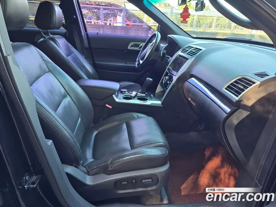 Ford Explorer 2013 3.5 автомат (гидро), фото 17