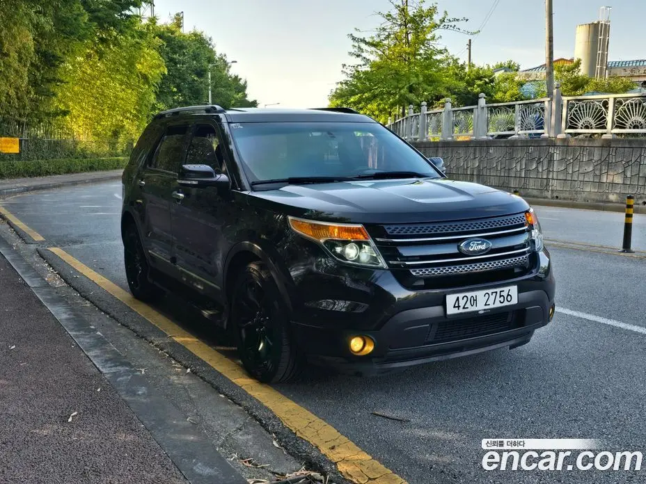 Ford Explorer 2013 3.5 автомат (гидро), фото 3