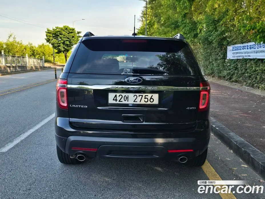 Ford Explorer 2013 3.5 автомат (гидро), фото 4