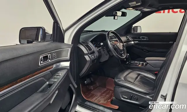 Ford Explorer 2019 2.3 автомат (гидро), миниатюра 12
