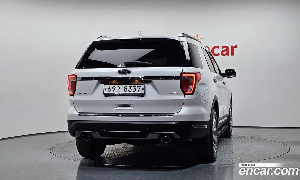 Ford Explorer 2019 2.3 автомат (гидро), фото 3