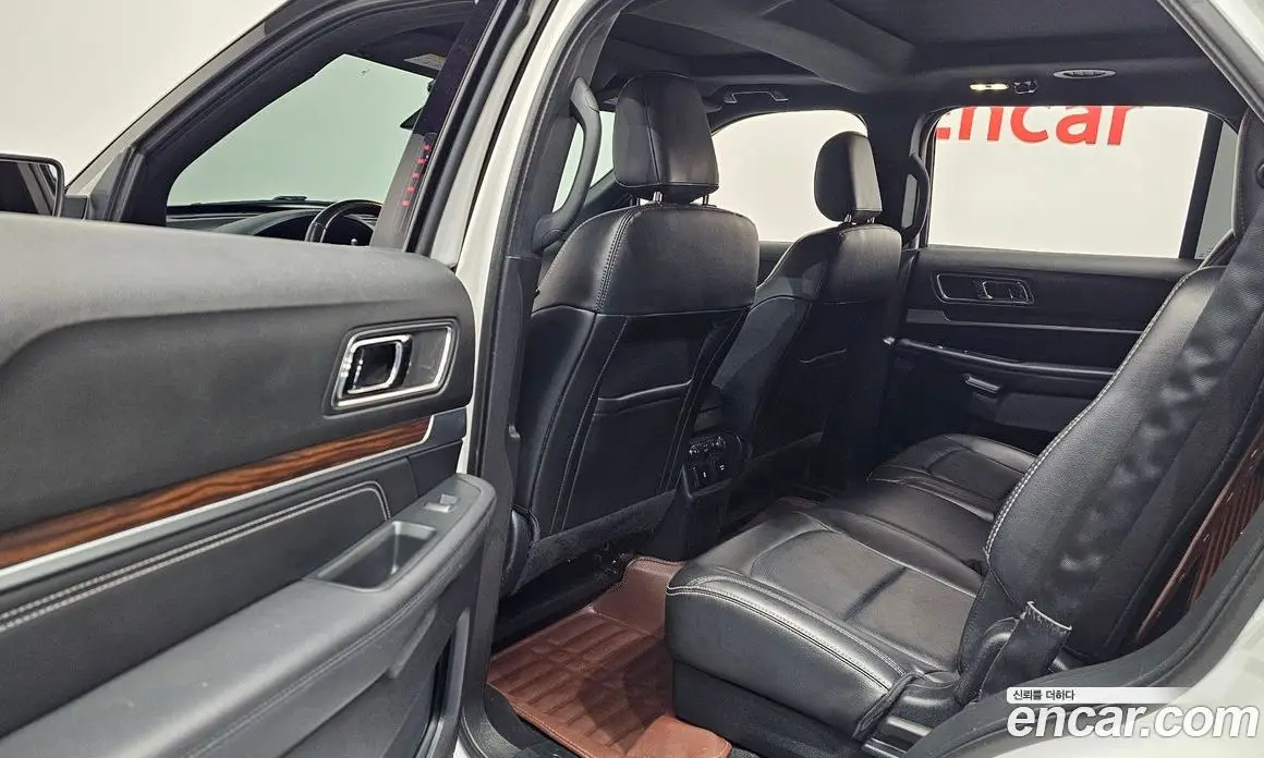 Ford Explorer 2019 2.3 автомат (гидро), фото 28