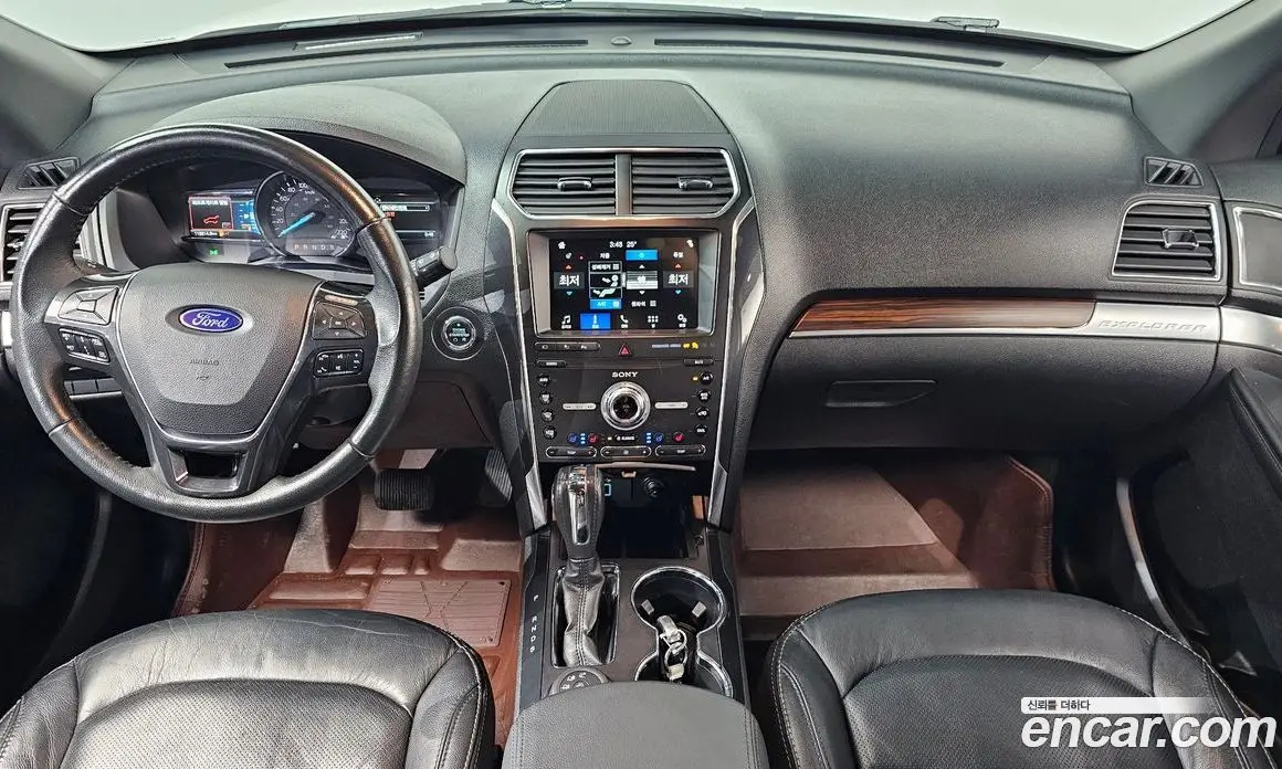 Ford Explorer 2019 2.3 автомат (гидро), фото 9