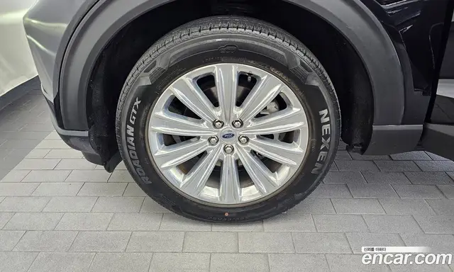 Ford Explorer 2020 2.3 автомат (гидро), миниатюра 5