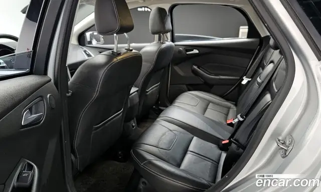 Ford Focus 2015 2.0 автомат (гидро), миниатюра 11