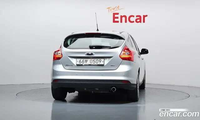 Ford Focus 2015 2.0 автомат (гидро), миниатюра 4