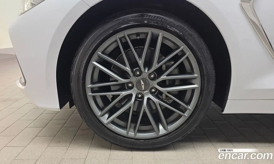 Genesis G70 2018 2.0 автомат (гидро), фото 5