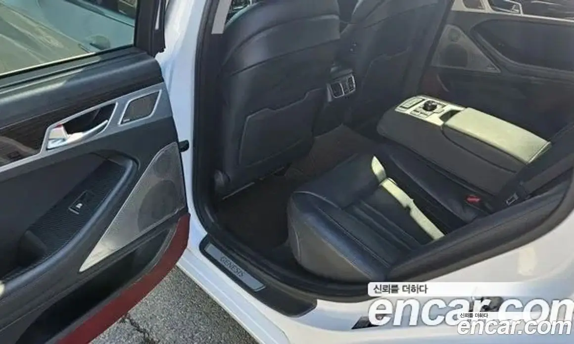 Genesis G80 2017 3.3 автомат (гидро), фото 13