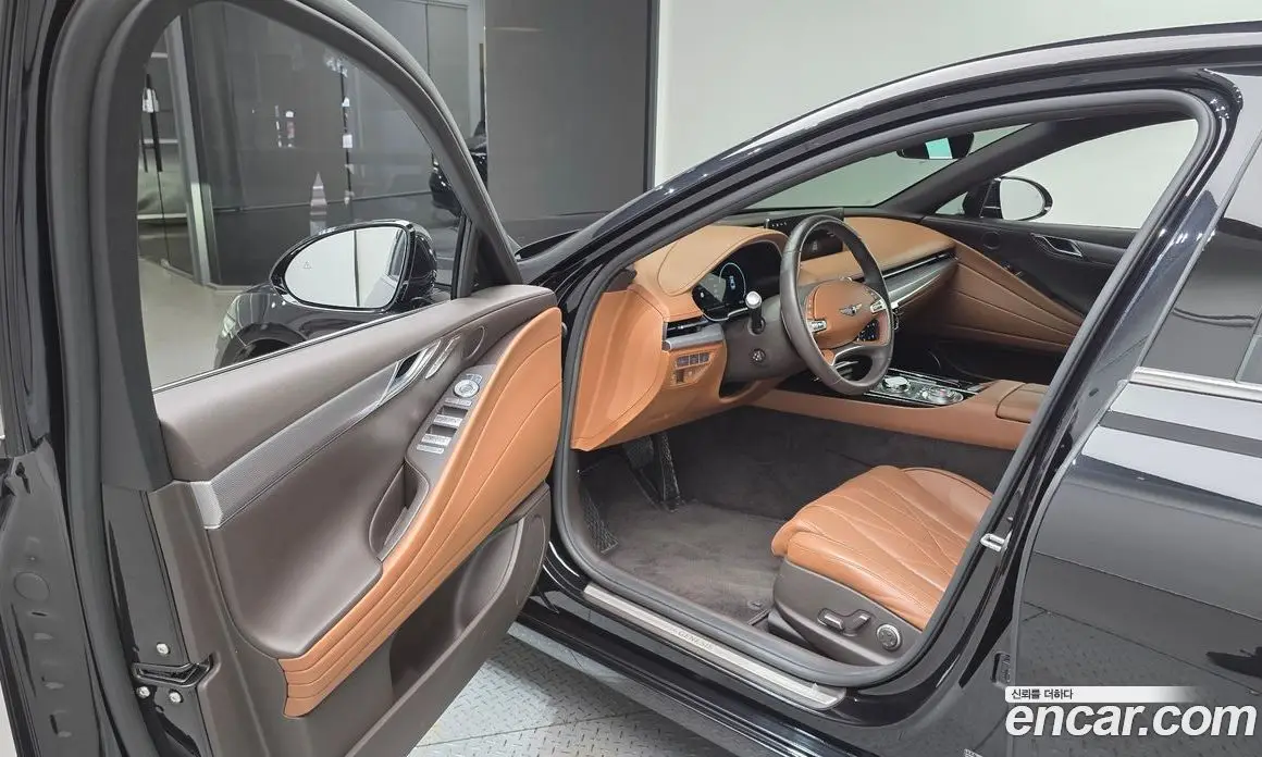 Genesis G80 2023 2.5 автомат (гидро), фото 13