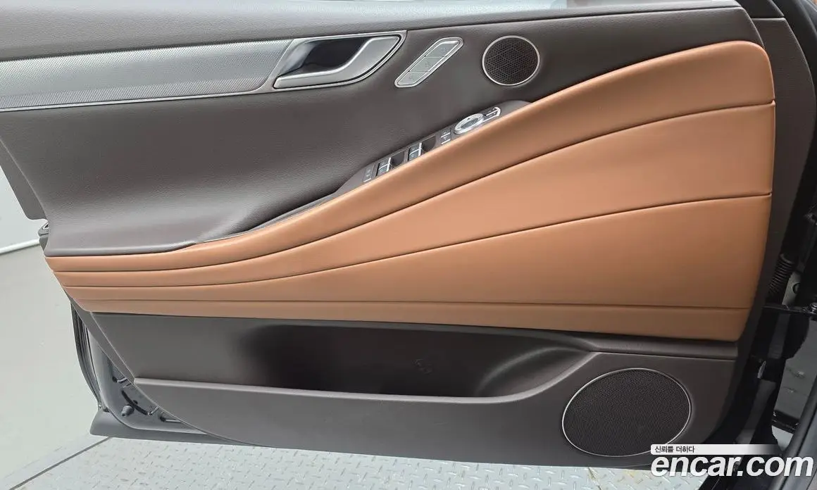 Genesis G80 2023 2.5 автомат (гидро), фото 14
