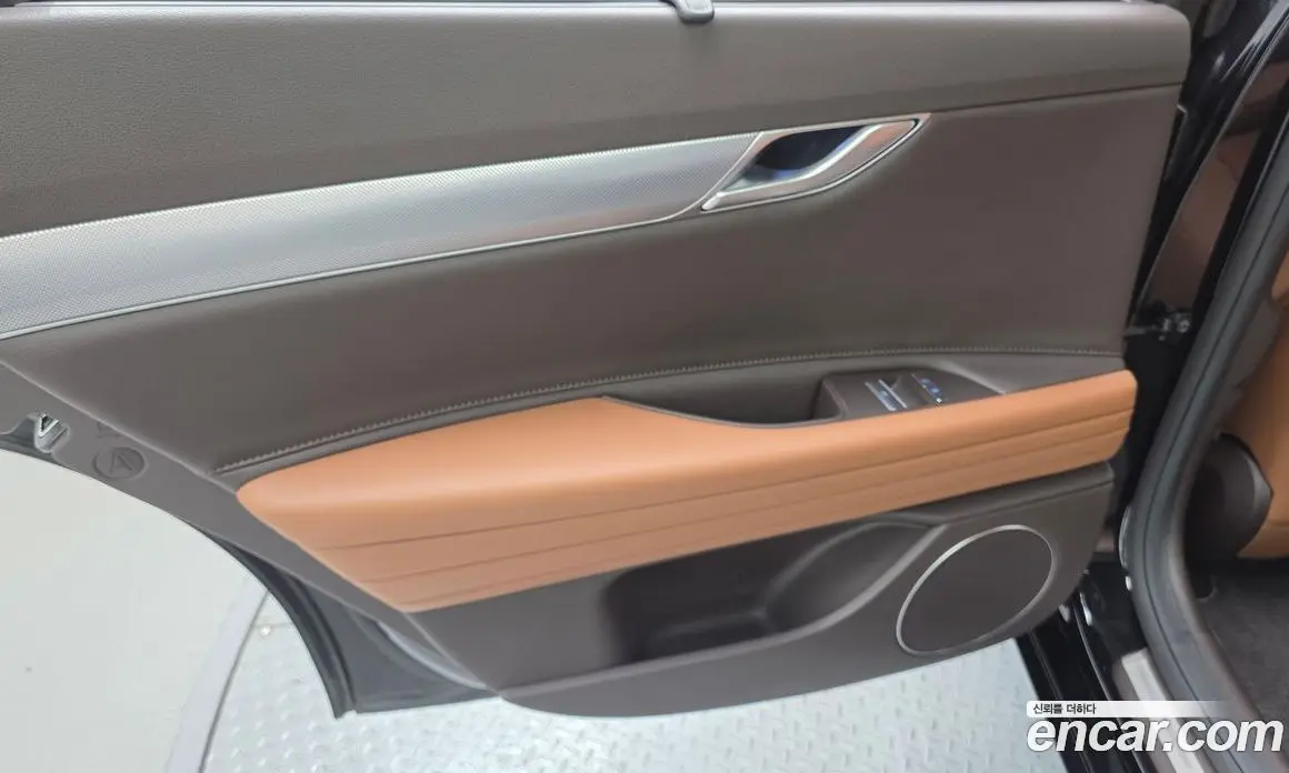 Genesis G80 2023 2.5 автомат (гидро), фото 15