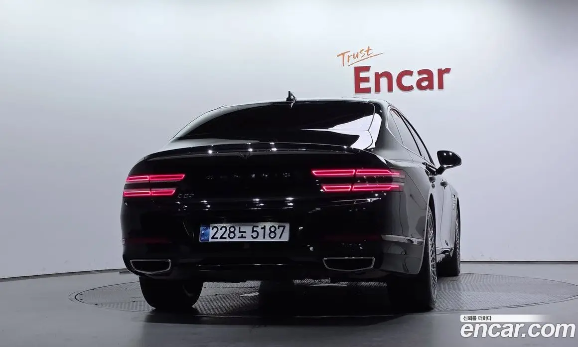Genesis G80 2023 2.5 автомат (гидро), фото 4