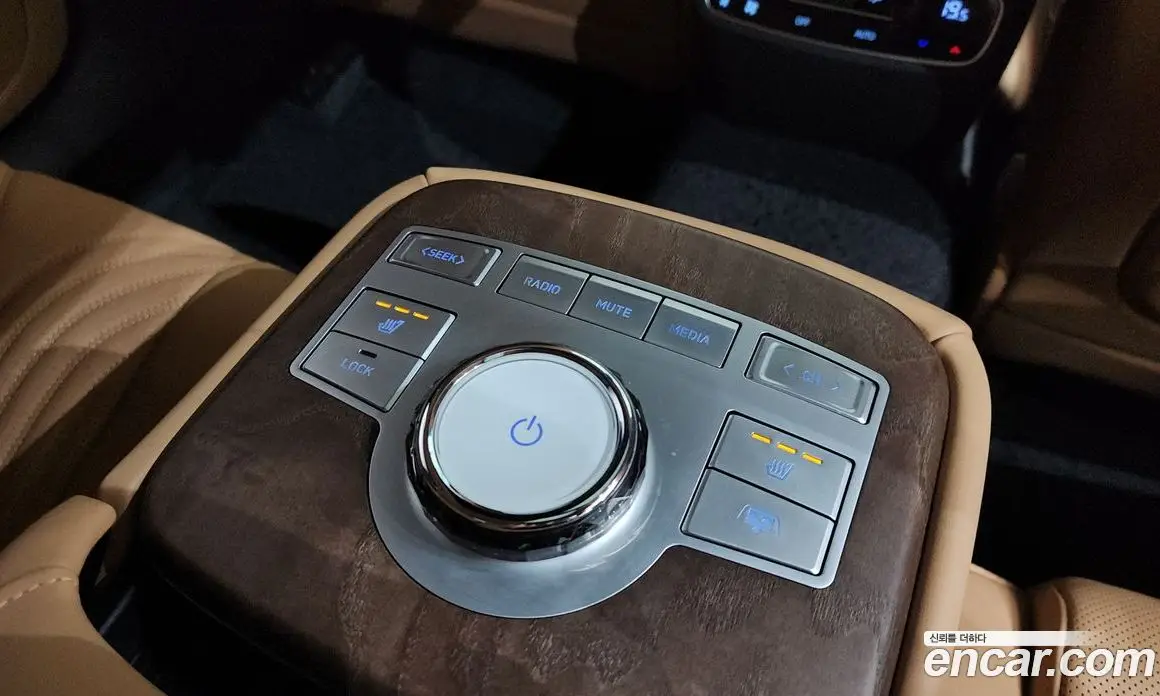Genesis G80 2023 2.5 автомат (гидро), фото 32