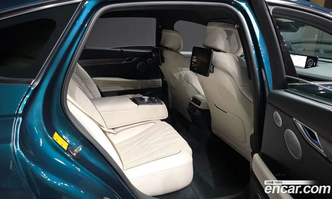 Genesis G80 2023 0.2 автомат (гидро), фото 18