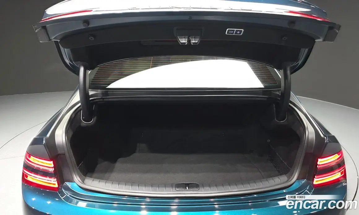 Genesis G80 2023 0.2 автомат (гидро), фото 27