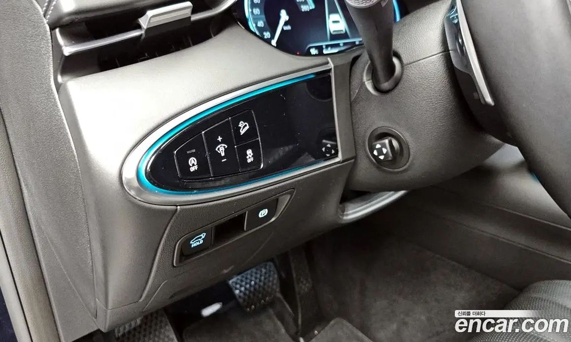 Genesis GV70 2021 2.5 автомат (гидро), фото 17