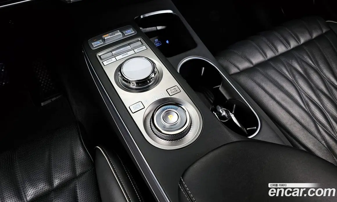 Genesis GV70 2021 2.5 автомат (гидро), фото 9