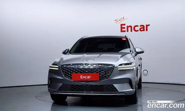 Genesis GV70 2022 0.1 автомат (гидро), миниатюра 3