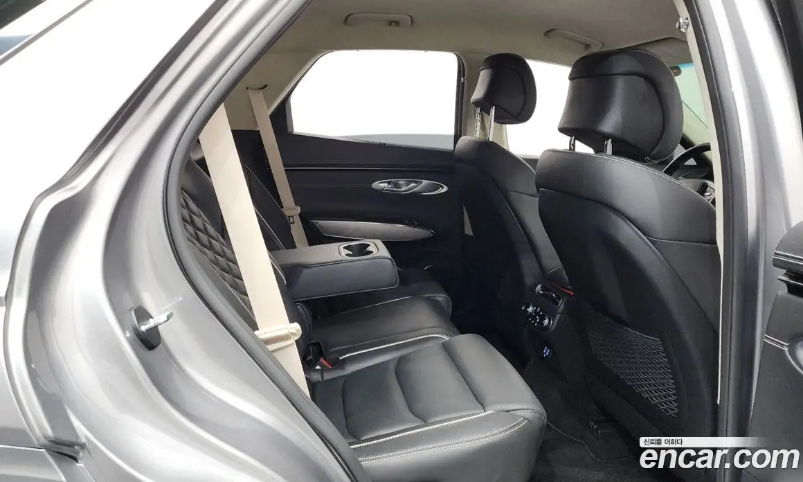 Genesis GV70 2022 0.1 автомат (гидро), фото 26