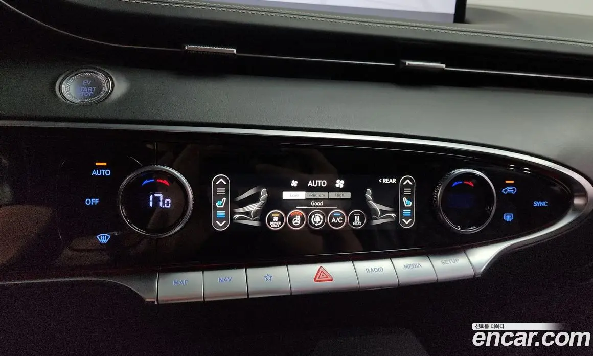 Genesis GV70 2022 0.1 автомат (гидро), фото 34