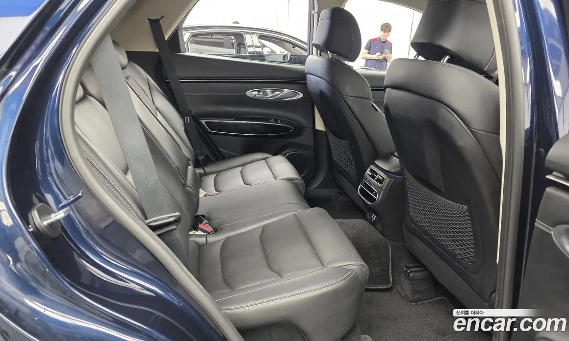 Genesis GV70 2022 2.5 автомат (гидро), фото 17
