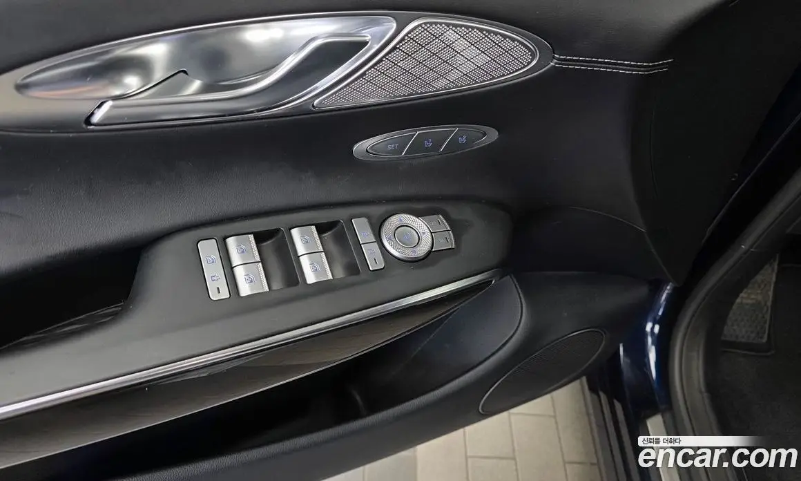 Genesis GV70 2022 2.5 автомат (гидро), фото 27