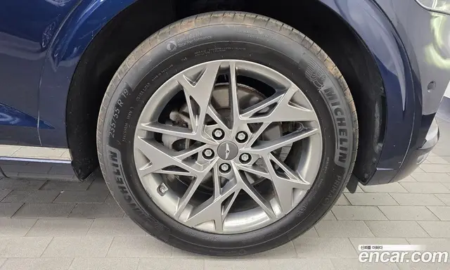 Genesis GV70 2022 2.5 автомат (гидро), миниатюра 7