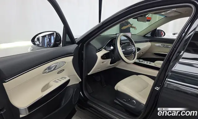 Genesis GV70 2023 2.5 автомат (гидро), миниатюра 10