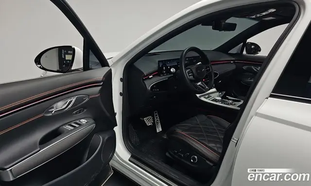 Genesis GV70 2024 2.5 автомат (гидро), миниатюра 12