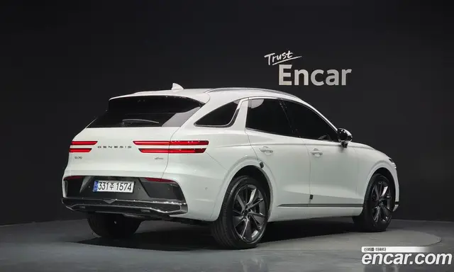 Genesis GV70 2024 2.5 автомат (гидро), миниатюра 2