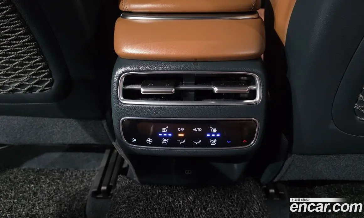 Genesis GV70 2024 2.5 автомат (гидро), фото 29