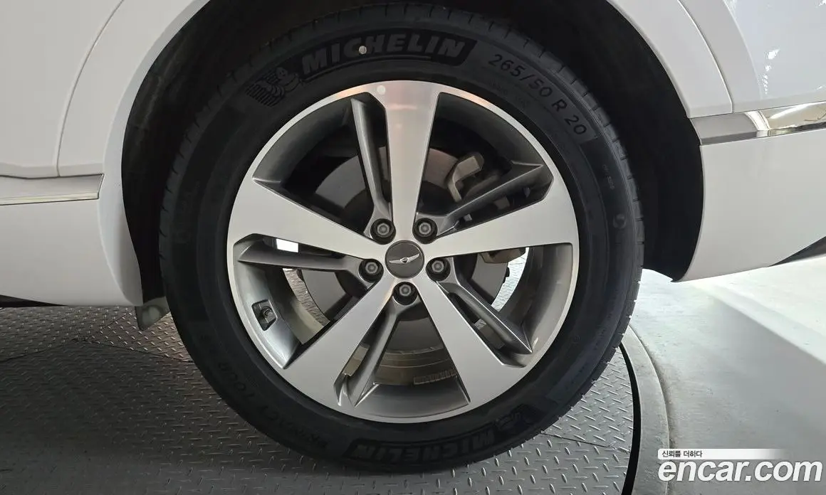 Genesis GV80 2022 3.0 автомат (гидро), фото 7