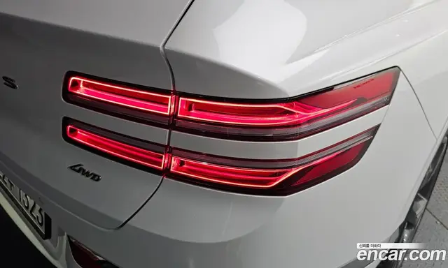 Genesis GV80 2024 2.5 автомат (гидро), миниатюра 8