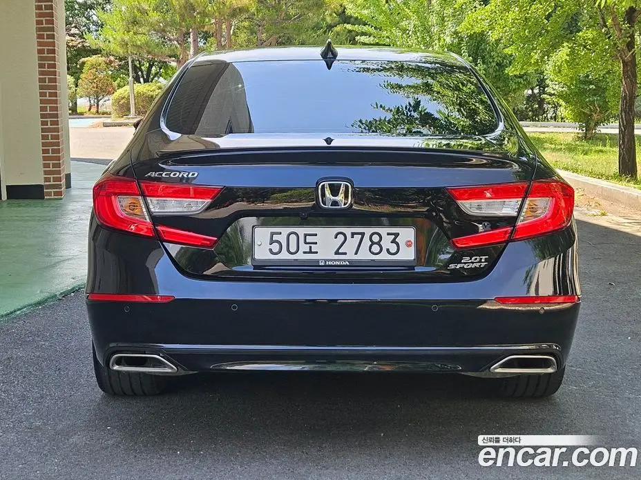 Honda Accord 2018 2.0 автомат (гидро), фото 4