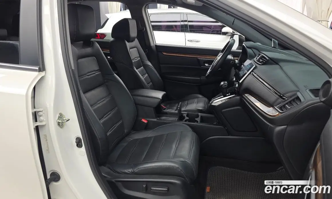 Honda CR-V 2017 1.5 автомат (гидро), фото 11
