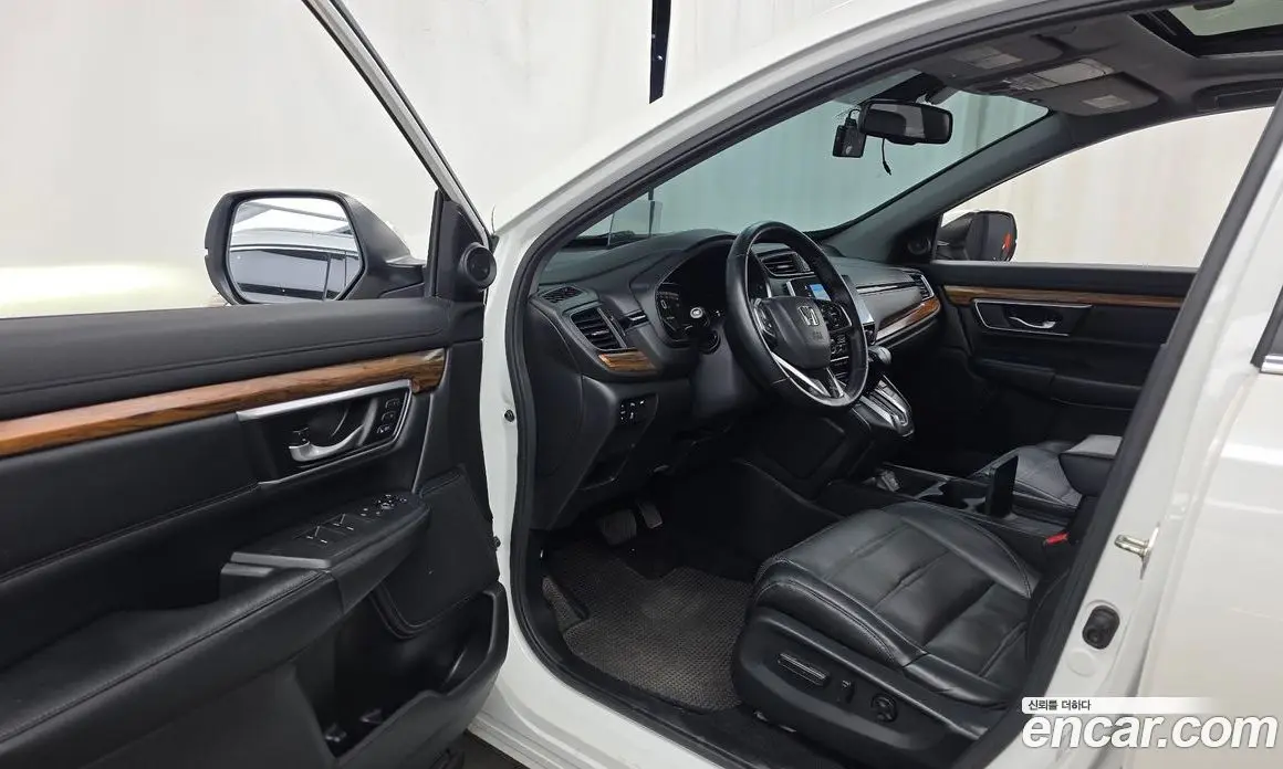 Honda CR-V 2017 1.5 автомат (гидро), фото 10