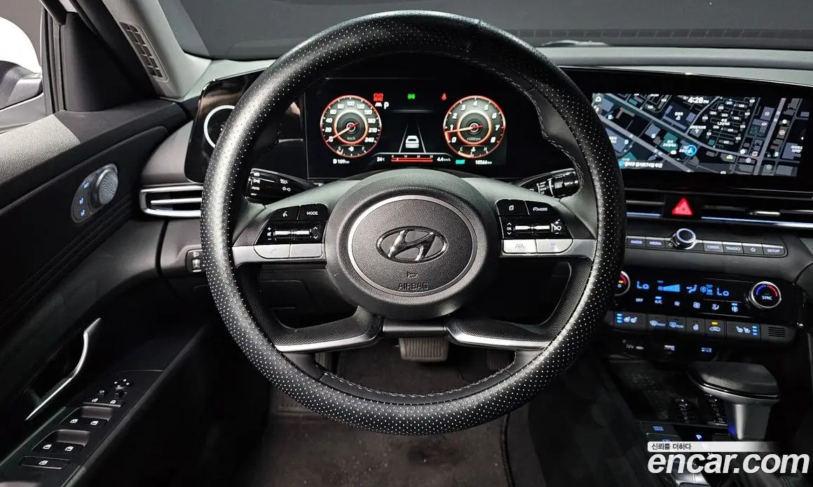 Hyundai Avante 2021 1.6 автомат (гидро), фото 19