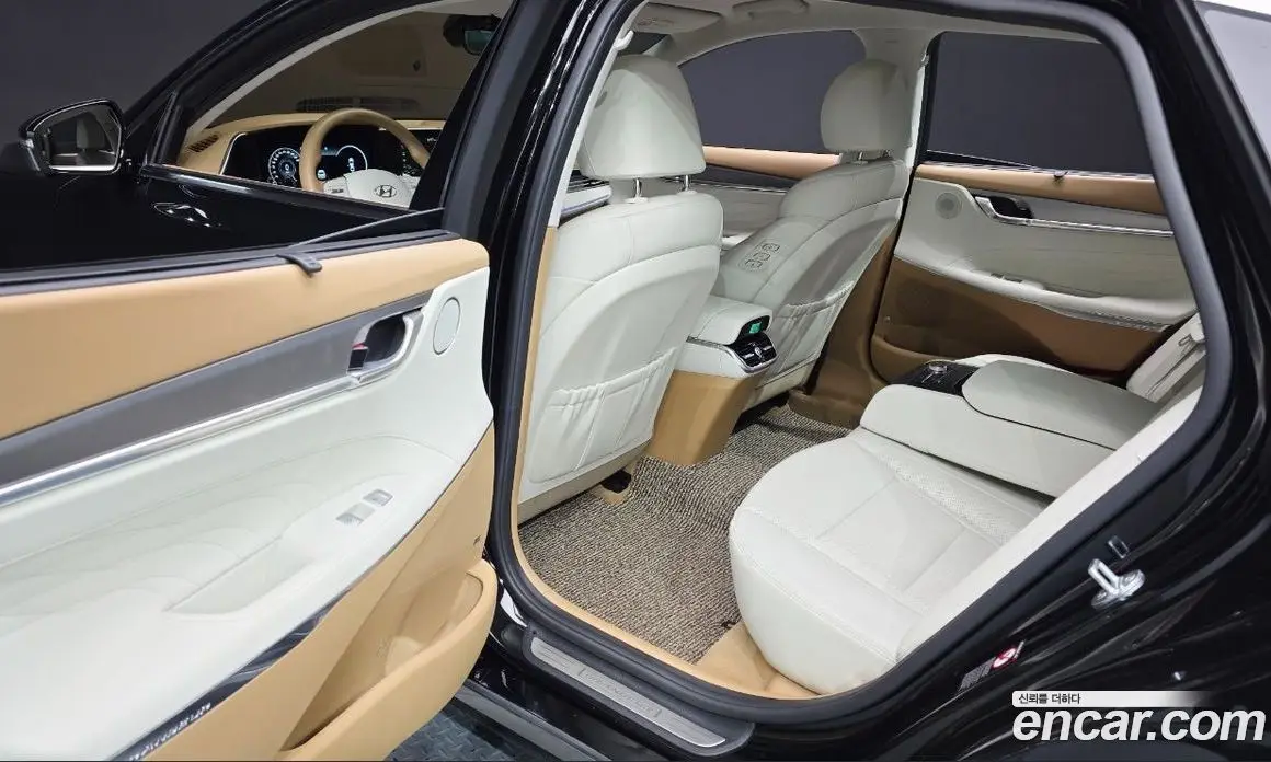 Hyundai Grandeur 2022 3.3 автомат (гидро), фото 18