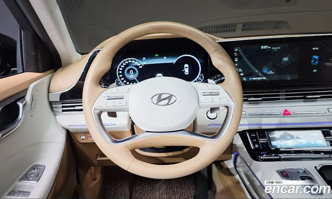 Hyundai Grandeur 2022 3.3 автомат (гидро), фото 19