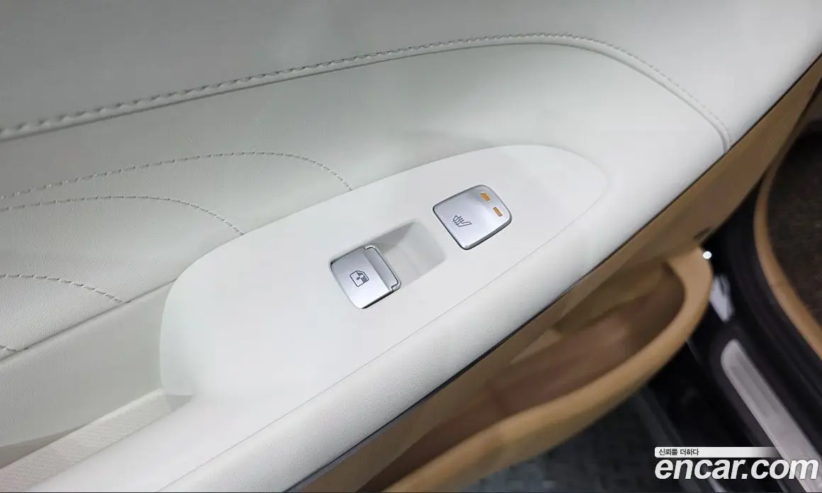 Hyundai Grandeur 2022 3.3 автомат (гидро), фото 28