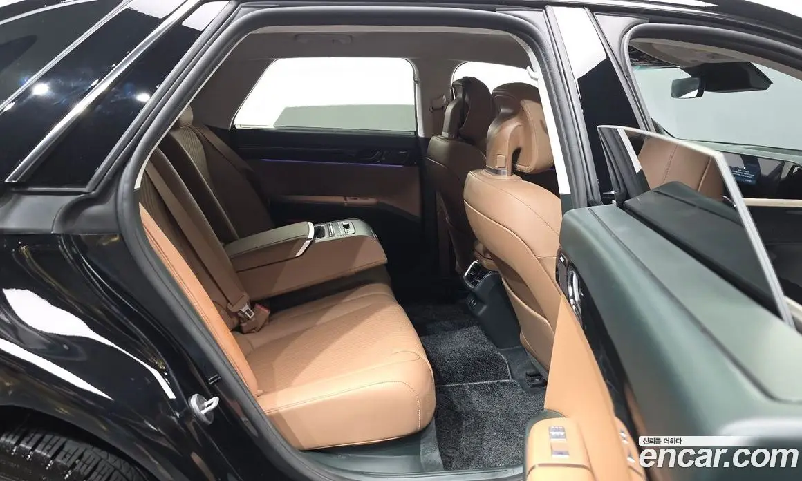 Hyundai Grandeur 2023 3.5 автомат (гидро), фото 12