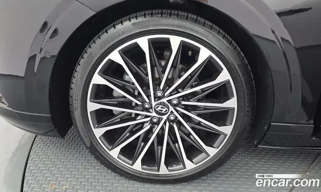 Hyundai Grandeur 2023 3.5 автомат (гидро), миниатюра 5