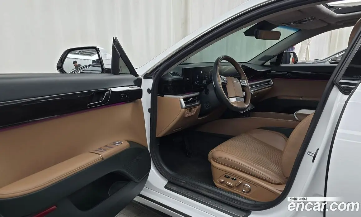 Hyundai Grandeur 2023 1.6 автомат (гидро), фото 13